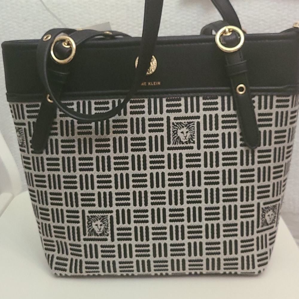 Anne Klein black and logo design purse
